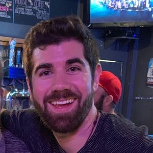 Meet your Posher, Derek